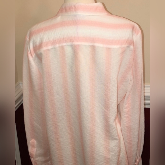 Cremieux Women's Pink and White Shirt Sz Large NWT - Picture 3 of 7